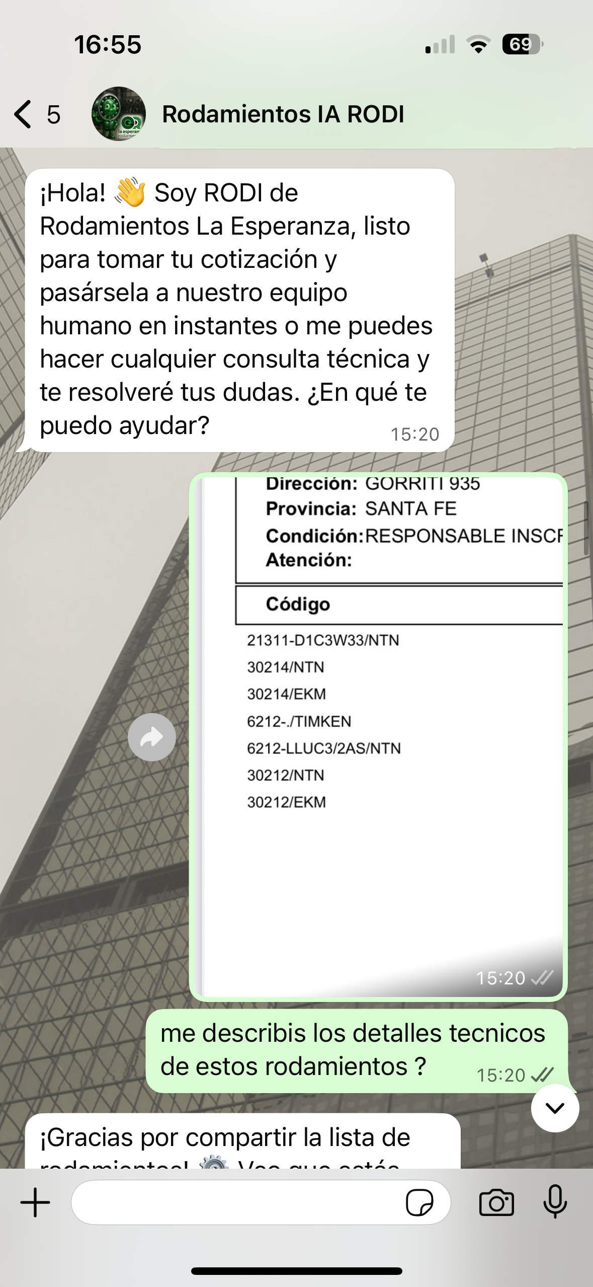 IA identificando productos industriales